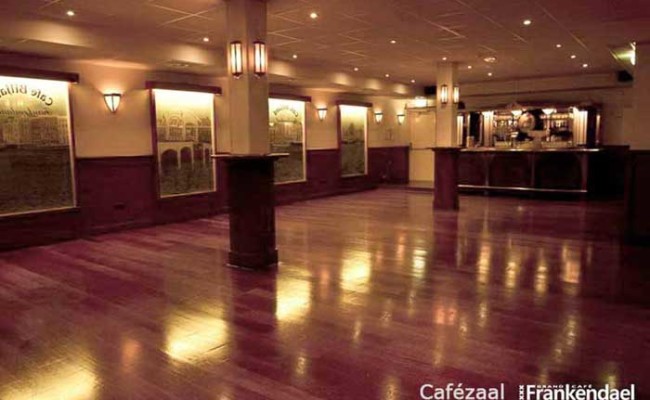 2. Grand Café Frankendael – Cafézaal